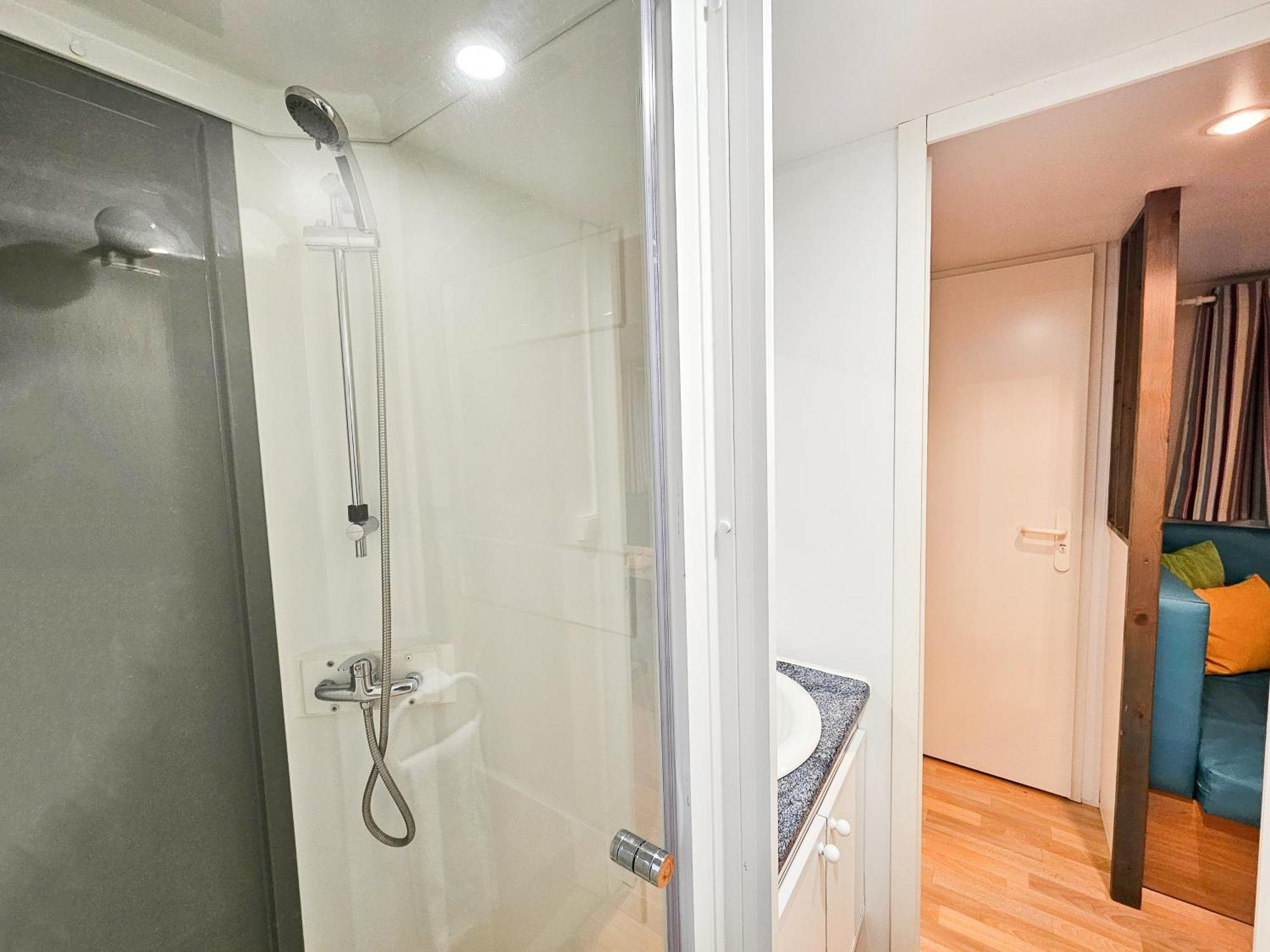 Bungalows Y Cabanas Solopuent Natur กาสเตียโญ เด ฮากา ภายนอก รูปภาพ