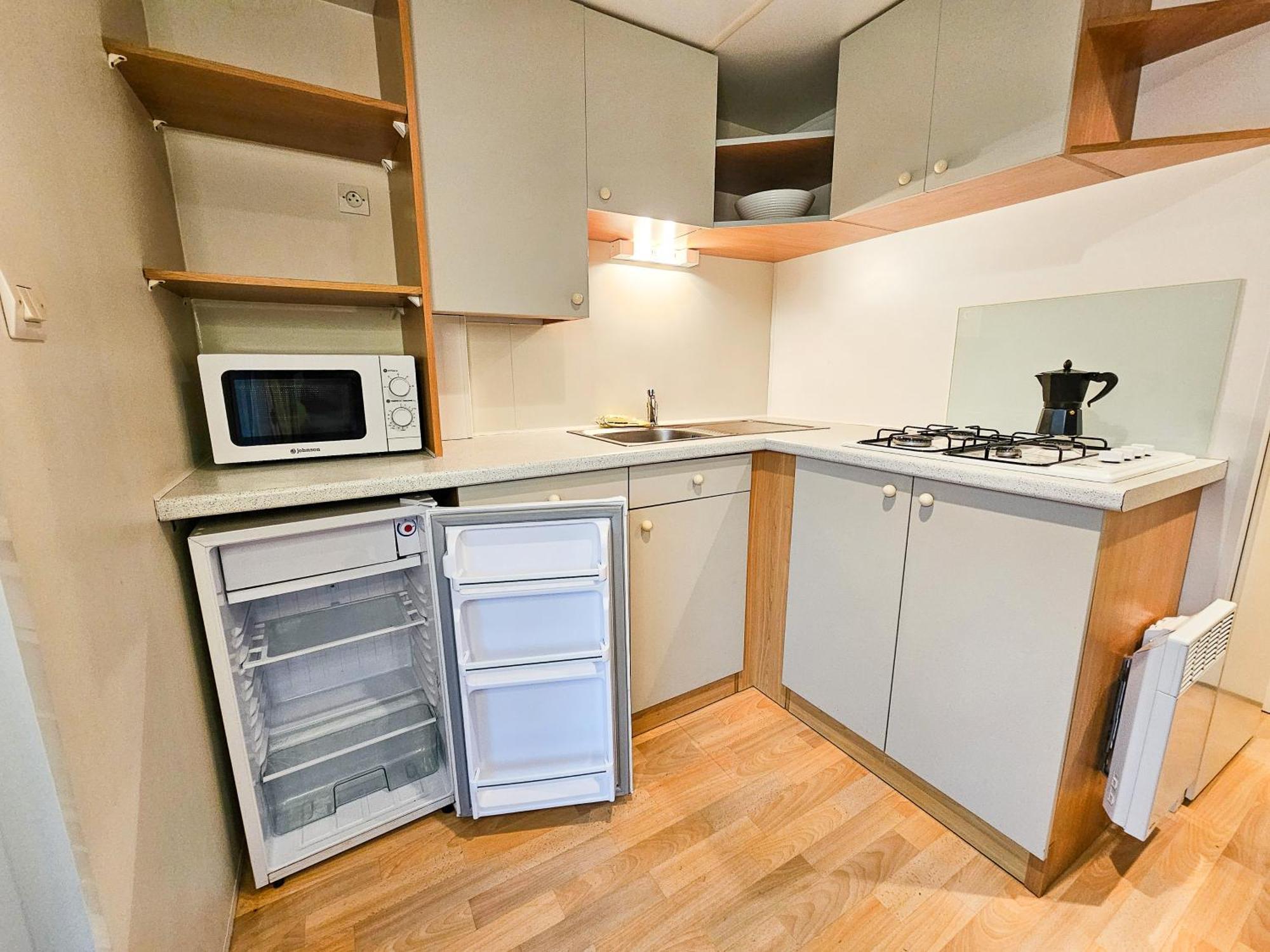 Bungalows Y Cabanas Solopuent Natur กาสเตียโญ เด ฮากา ภายนอก รูปภาพ