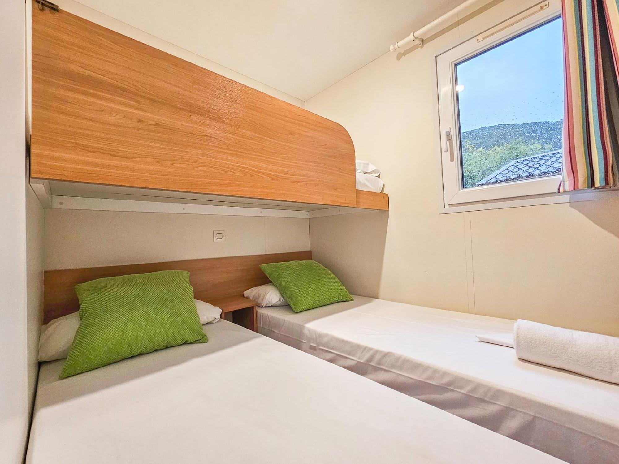 Bungalows Y Cabanas Solopuent Natur กาสเตียโญ เด ฮากา ภายนอก รูปภาพ