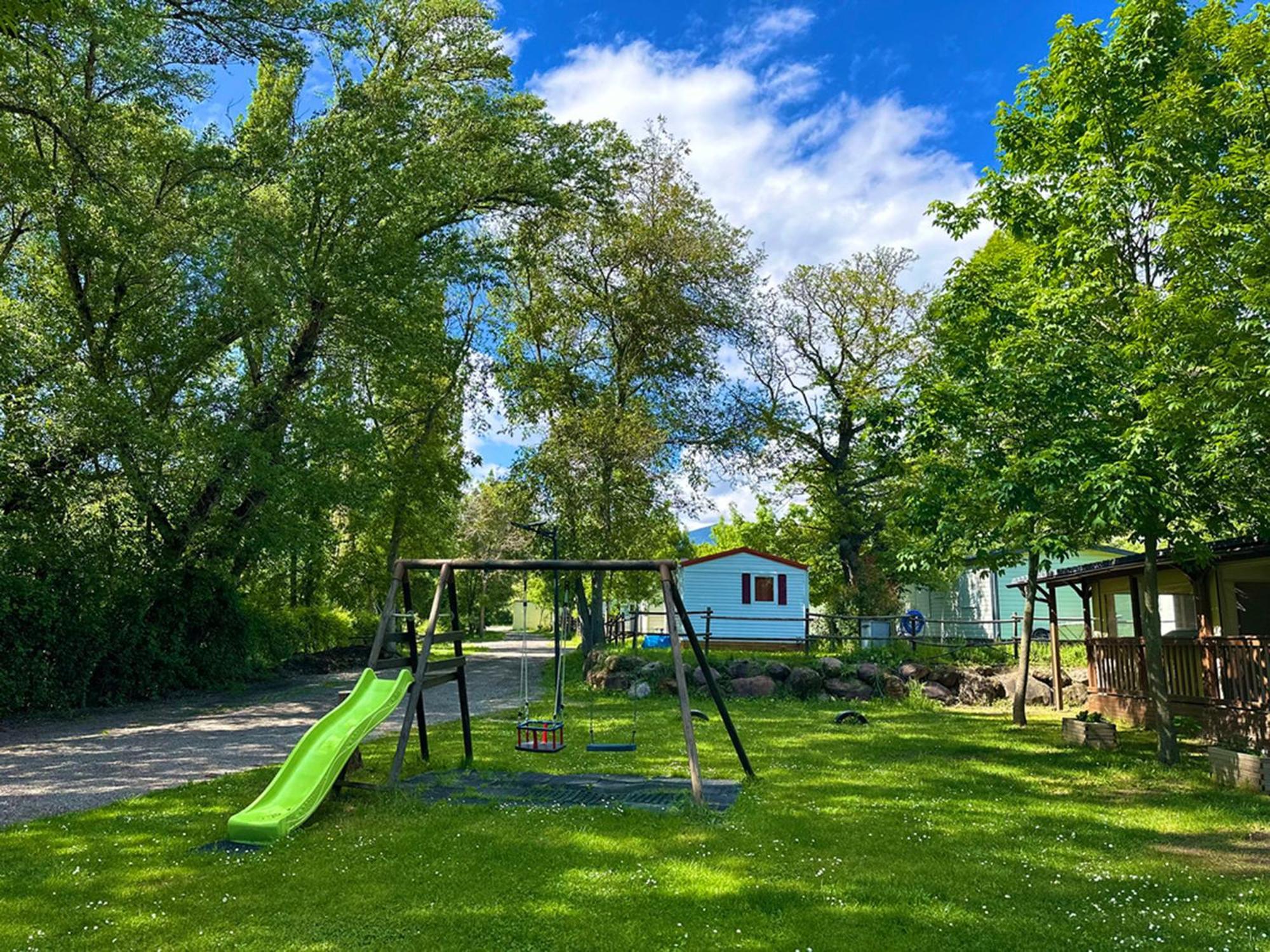 Bungalows Y Cabanas Solopuent Natur กาสเตียโญ เด ฮากา ภายนอก รูปภาพ